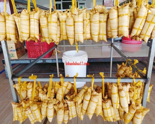 BÁNH DỪA NHÂN CHUỐI